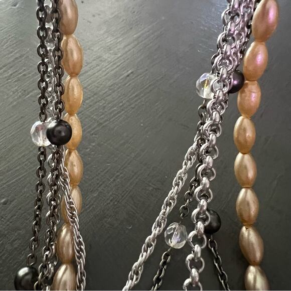 Sabika Multi Chain Layered Beaded Necklace - Picture 9 of 10